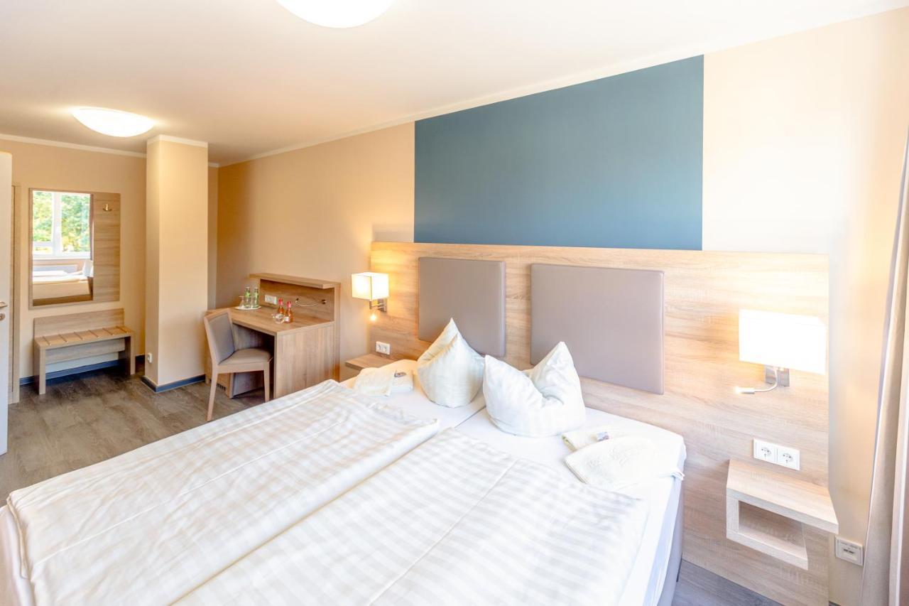 Hotel Ruegenblick Stralsund Exterior photo